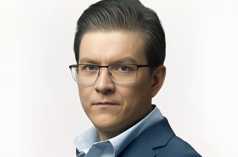 Как управлять &ldquo;стихийными&rdquo; ИТ в эпоху генеративного ИИ: от запрета к стратегическому соучастию